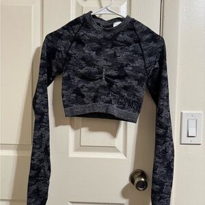 Gymshark Charcoal Grey Camouflage Cropped Long Sleeve